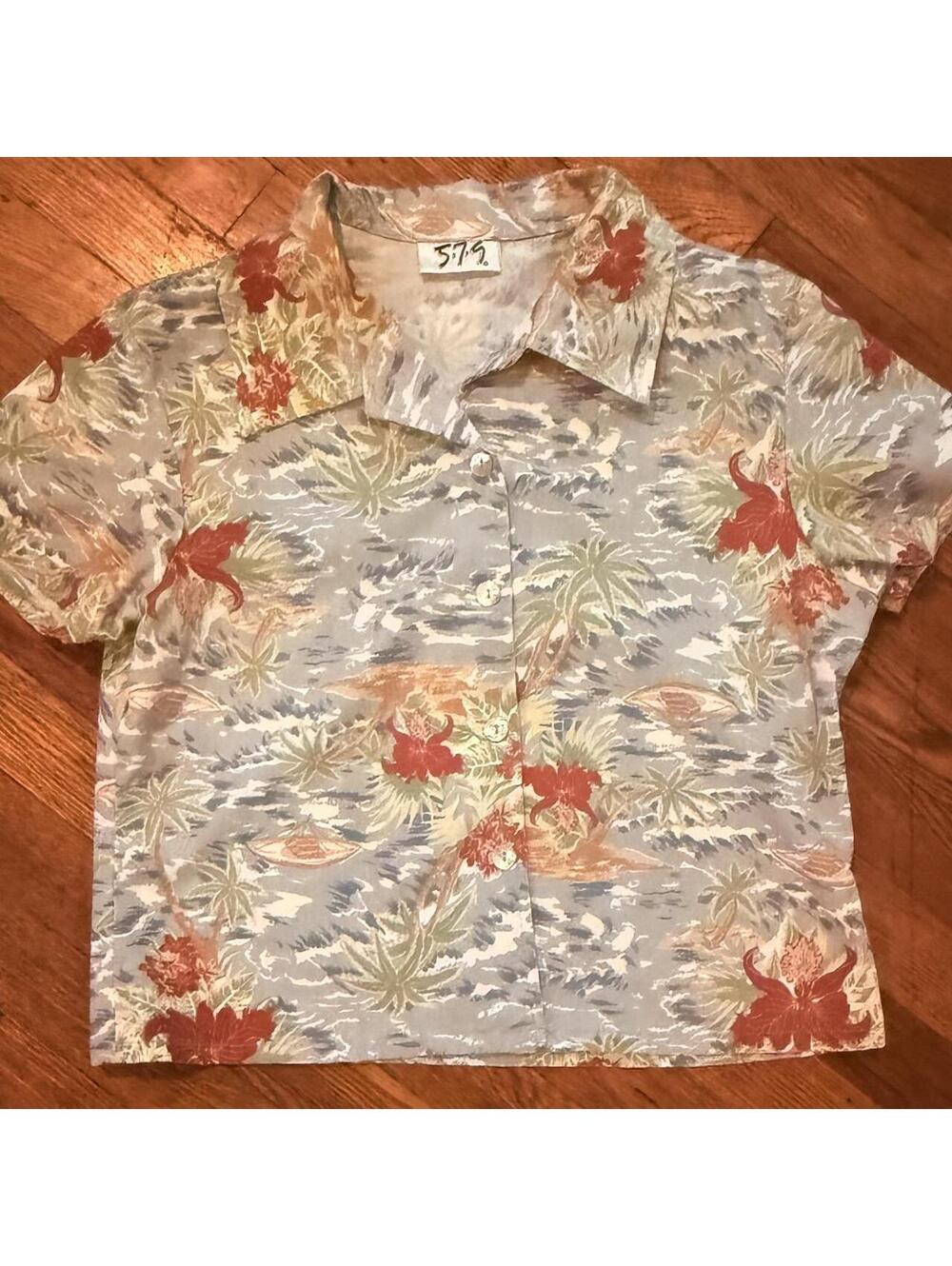 Vintage 5-7-9 Hawaiian Button Front .Cropped Tropical Aloha Shirt